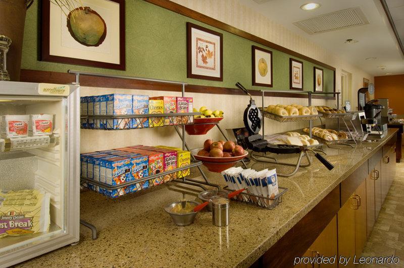 Fairfield Inn & Suites By Marriott Marshall Restaurant foto
